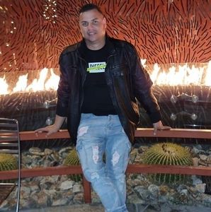 Meet your Posher, Alexander